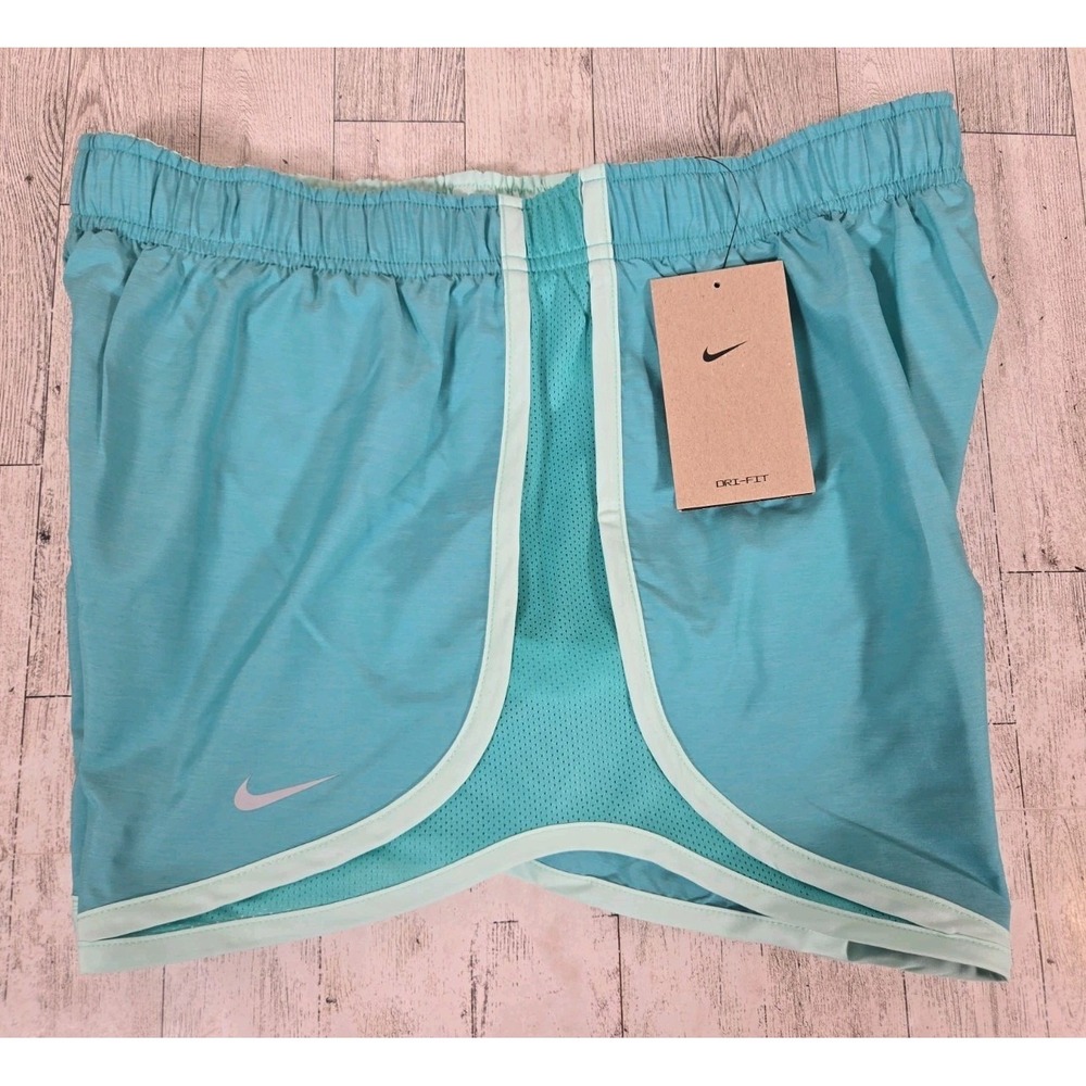 Nike Womens Running Shorts MEDIUM Tempo Inner Key Pocket Lined Green CU8890-313